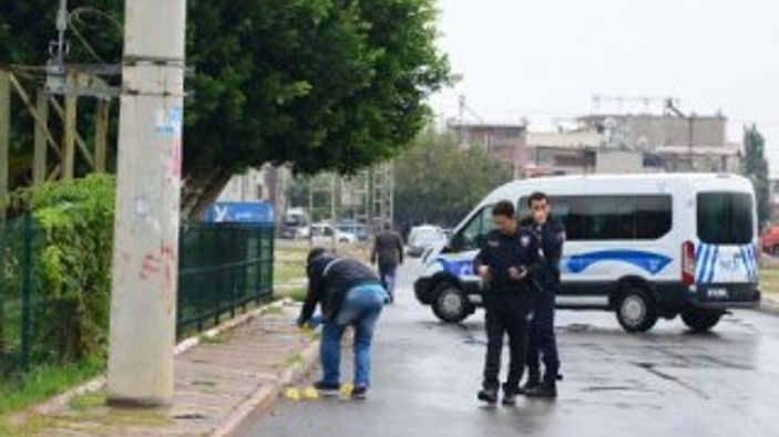 Adana'da kamyon şoförü silahlı saldırıya uğradı
