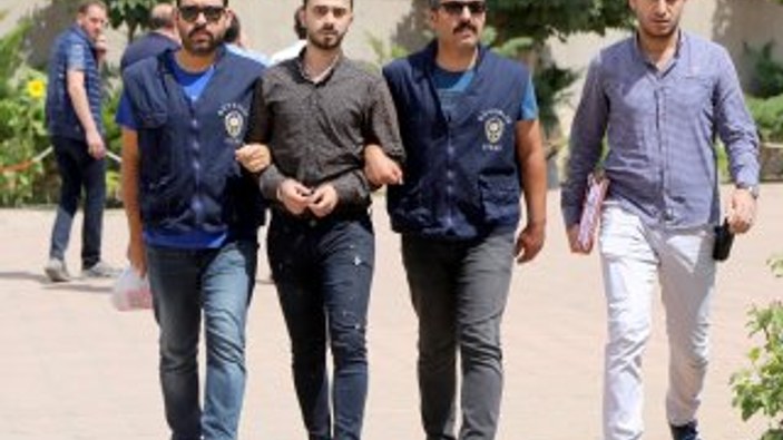 Sivas'ta sosyal medyadan polise hakarete gözaltı