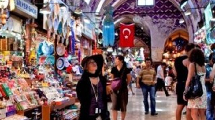İstanbul'a gelen turist sayısı ilk kez 5 milyonu aştı