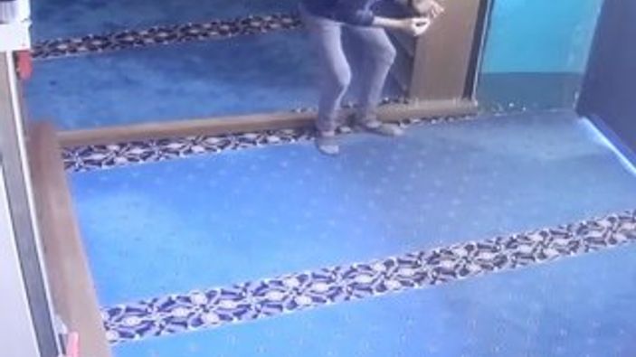 Bursa'da hırsızlık öncesi ibadet ettiler