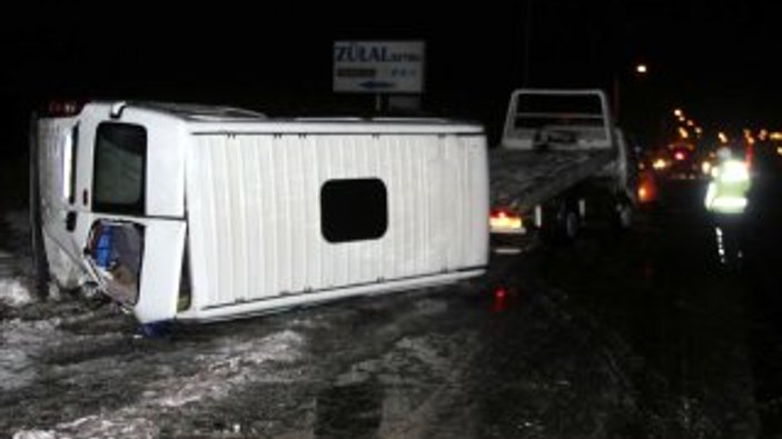 Kayseri'de işçi servisleri çarpıştı: 17 yaralı