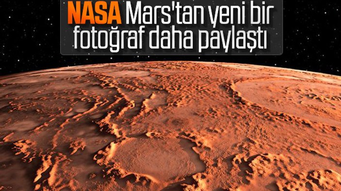 Mars'ın Juventae Chasma bölgesini gösteren yeni fotoğraf