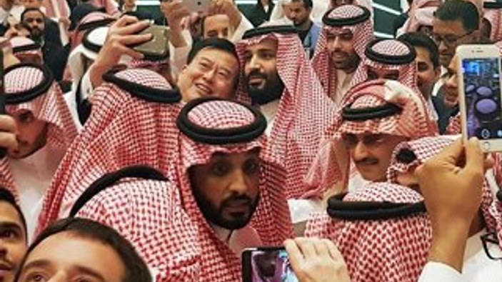 Suudiler, ABD'deki vatandaşlarını gizlice takip ediyor