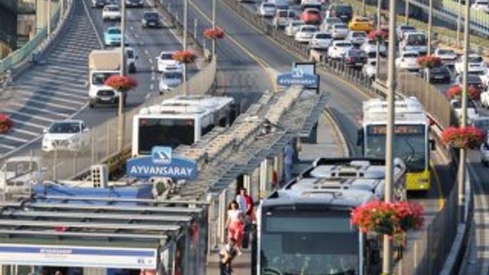 İstanbul'da hafta sonu için toplu taşıma düzenlemesi
