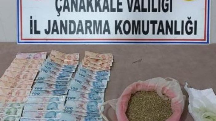 Çanakkale'de kaza yapan minibüste uyuşturucu bulundu