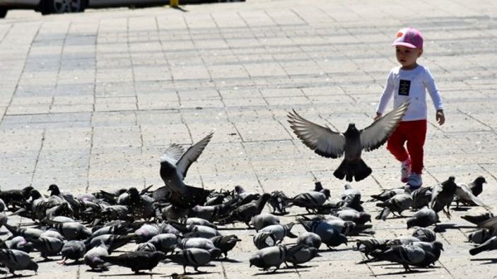 14 yaş ve altı çocuklar yeniden sokağa çıktı