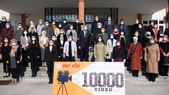 EBA TV öğretmenlerinden rekor: 10 ayda 10 bin ders videosu