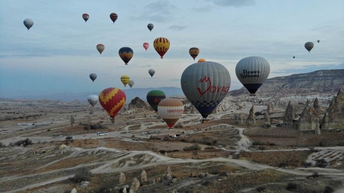 Kapadokya’da balon turları rüzgar nedeni ile iptal oldu