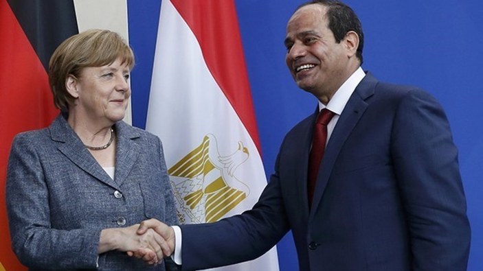 Angela Merkel, Sisi ile görüştü