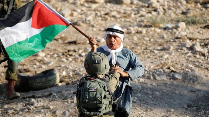 İsrail güçlerinden Filistinli protestoculara sert müdahale: 1 ölü 158 yaralı