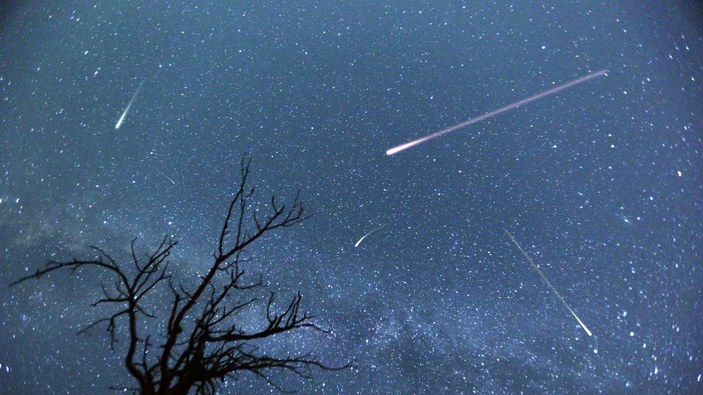 Devam eden meteor yağmurları, ağustosta görsel şölen oluşturacak