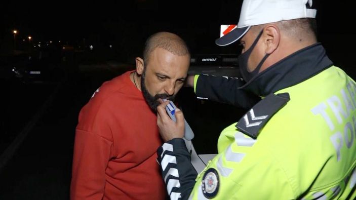 Aksaray'da kaza yapan sürücü, polislere çok mu içtim diye sordu