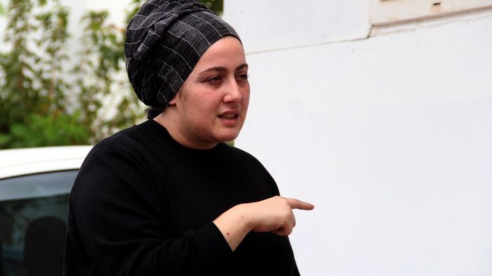 Antalya'da genç kıza kapkaç dehşeti