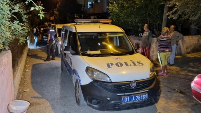 Adana'da bıçaklı kavga hastanede sürdü: 2 yaralı 5 gözaltı