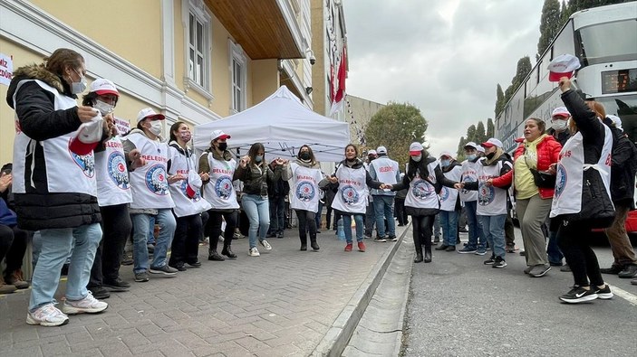 Bakırköy Belediyesi işçilerinin grevi sürüyor