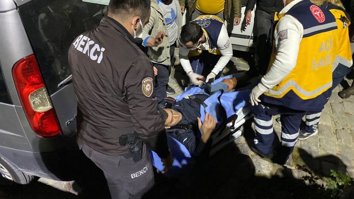 Manisa'da tanımadığı kişi tarafından silahla vuruldu