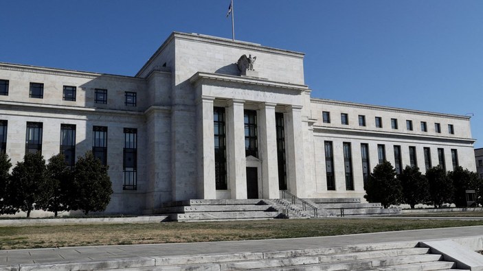 Fed'in faiz adımlarının seyri tartışılıyor