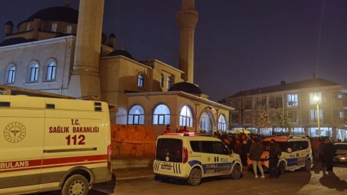 Bursa'da abdest almaya giden kişi, caminin müştemilat inşaatından düşerek öldü
