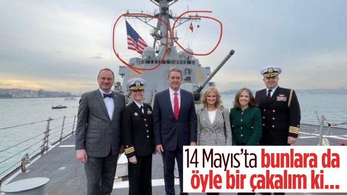 İstanbul Boğazı'na demirleyen ABD savaş gemisinde Türk bayrağı detayı