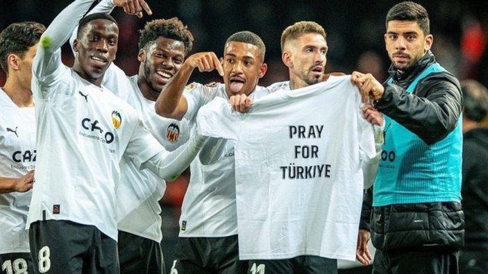 ALKIŞLANACAK HAREKET! Valencialı futbolculardan Türkiye'ye deprem mesajı..