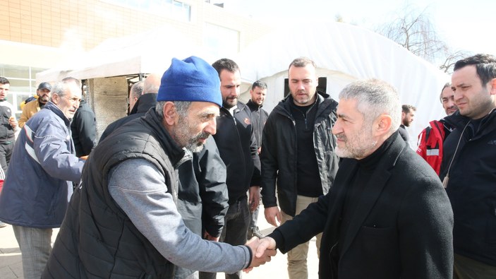 Hazine ve Maliye Bakanı Nureddin Nebati: Adıyaman'daki son durumu yerinde takip ediyoruz