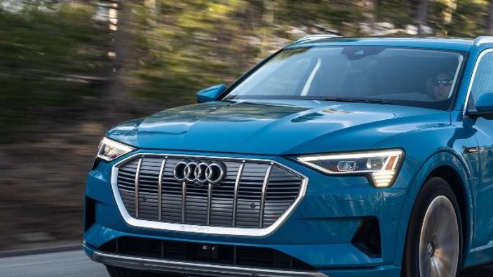 Audi: Tesla bizden iki yıl daha ileride