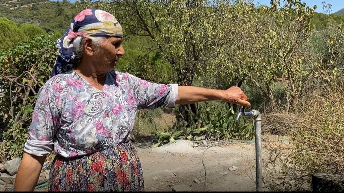 İzmir Tire'de mahalleliler, su kesintilerine tepkili