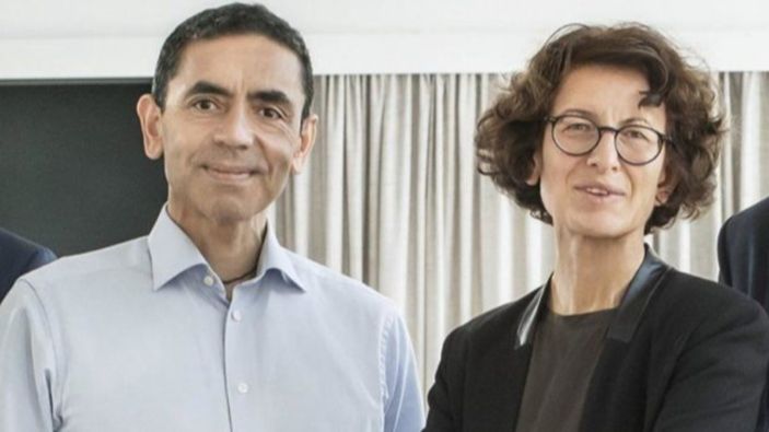 Financial Times yılın insanlarını seçti: Uğur Şahin ve Özlem Türeci