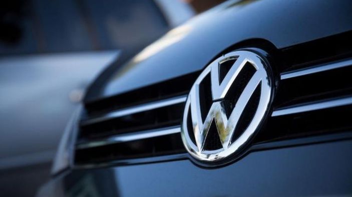 Volkswagen, emisyon skandalına sebep olan CEO'ya dava açıyor