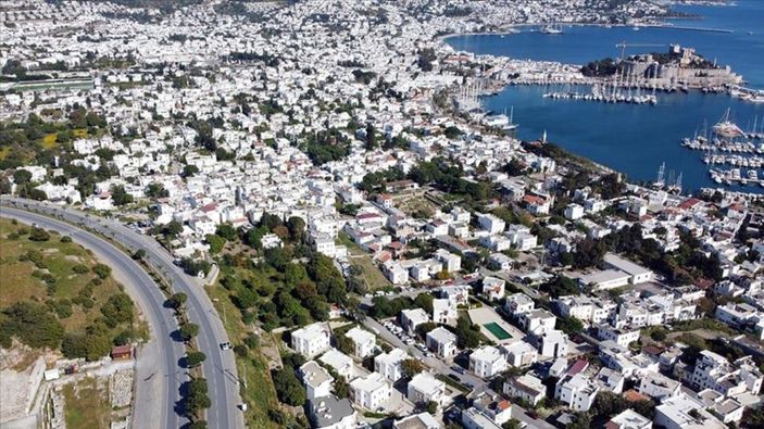 Bodrum Belediye Başkanı, artan nüfusa sitem etti