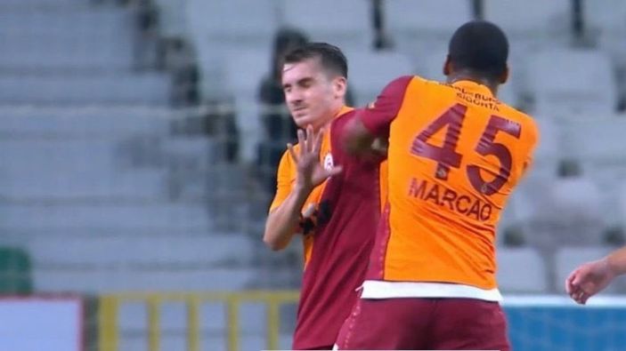 Marcao, Kerem Aktürkoğlu'na kafa attı