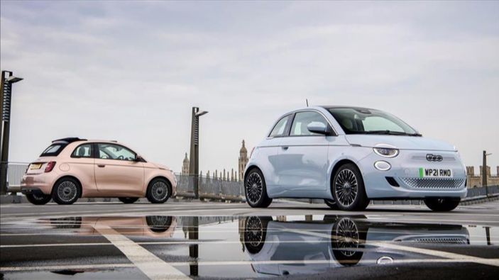 Yılın Küçük Otomobili ödülü Fiat 500'e verildi