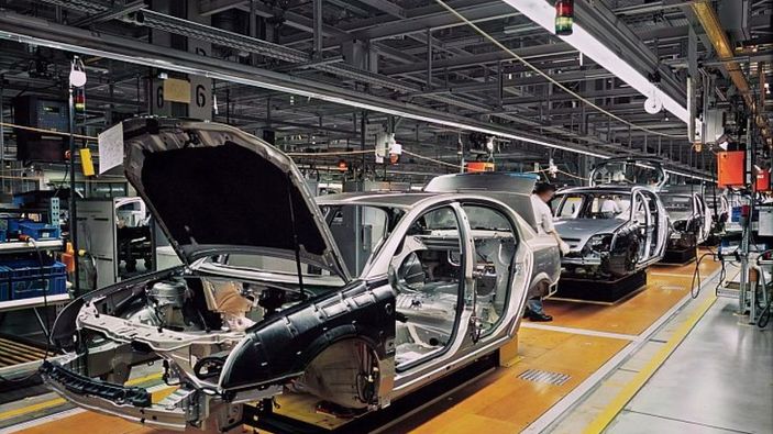 İlk 4 ayda otomotiv üretimi yüzde 9 azaldı