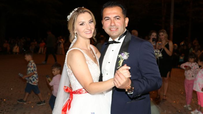 Amerikalı gelin Acaru, Amasya'da dünyaevine girdi