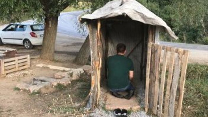 Tek kişilik namaz yeri