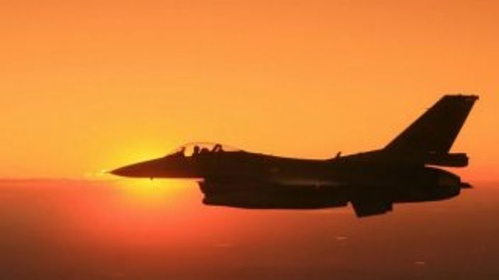 Irak'ın kuzeyine hava harekatı: 3 terörist öldürüldü