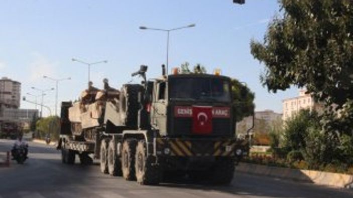 ZMA'lar Münbiç'e doğru yola çıktı