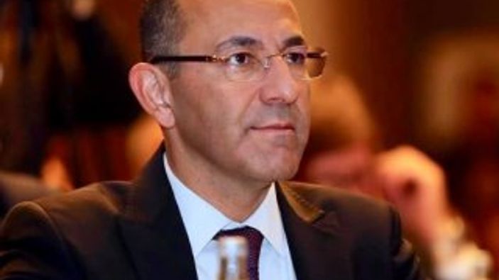 4 belediye başkanı görevden alındı