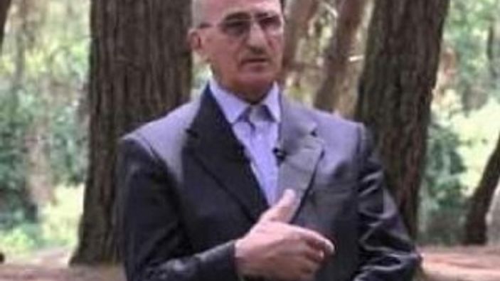 Bekmezci, fotoğraflara rağmen 'FETO ile görüşmedim' diyor