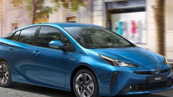 Toyota, hibrit otomobil satışlarını artırdı