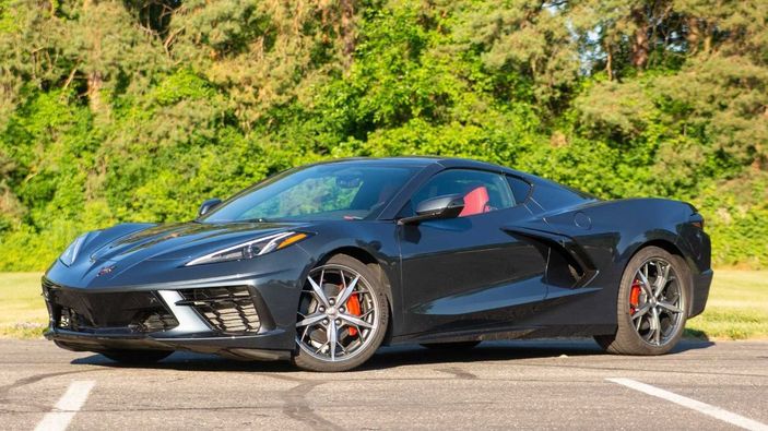 Chevrolet, Corvette üretimini dördüncü kez durdurdu