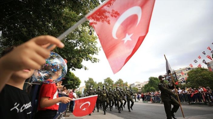 30 Ağustos'ta bankalar, kargolar ve eczaneler hizmet verecek mi?