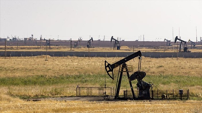 ABD Suriye'de petrol kaçakçılığı yapmayı sürdürüyor