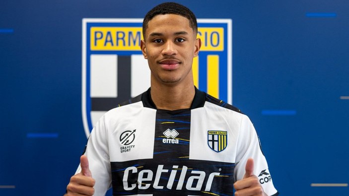 Fenerbahçe'nin Jayden Oosterwolde teklifi: 8.5 milyon euro