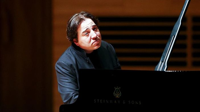 Fazıl Say, İstanbul Havalimanı'na övgüler yağdırdı