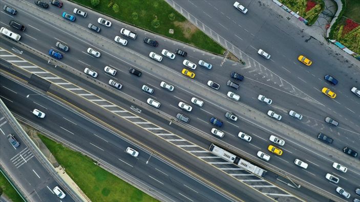 Trafiğe kayıtlı araç sayısı ocakta yüzde 111 arttı