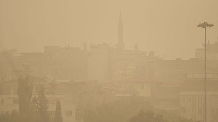 Kars'a yoğun toz taşınımı uyarısı