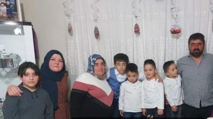 Kahramanmaraş'ta 10 kişilik aileden geriye fotoğraf kaldı