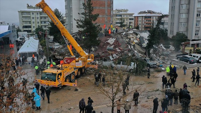 BirGün ve Halk TV'nin vinç ticareti iddialarına AFAD'dan yanıt geldi