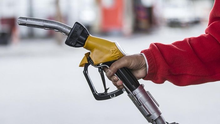 Benzine zam geliyor